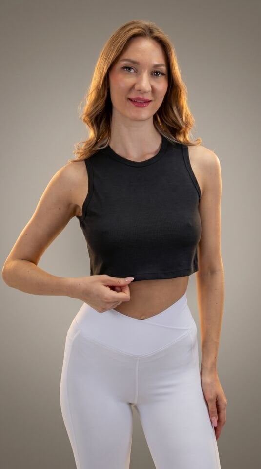 Sırt Pencere Detaylı Siyah Crop Atlet I Heyy's Activewear
