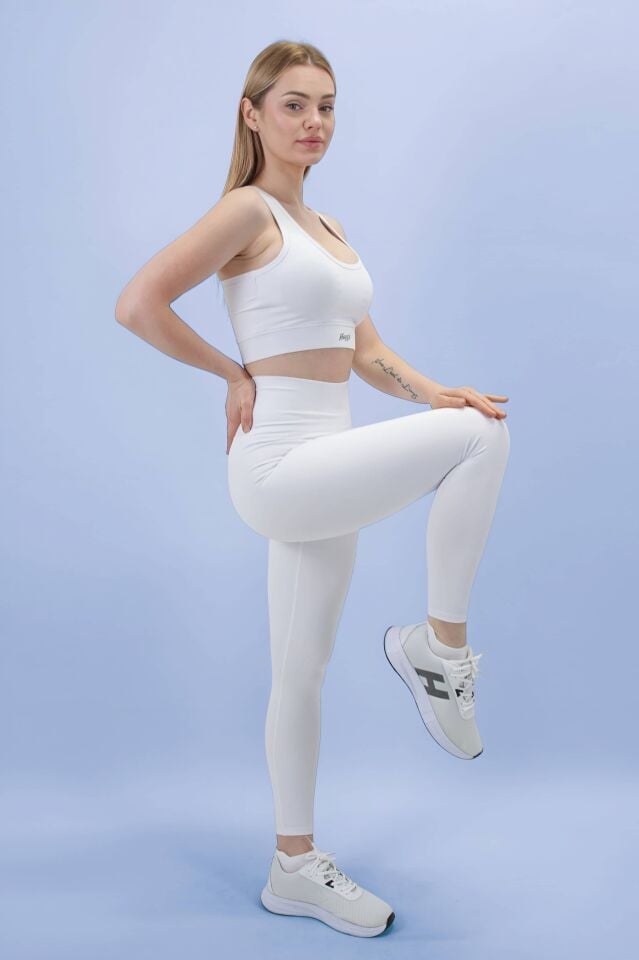 Kemer Arkası Cep Detaylı Beyaz Tayt (Lok Dikiş Detaylı) I Heyy's Activewear